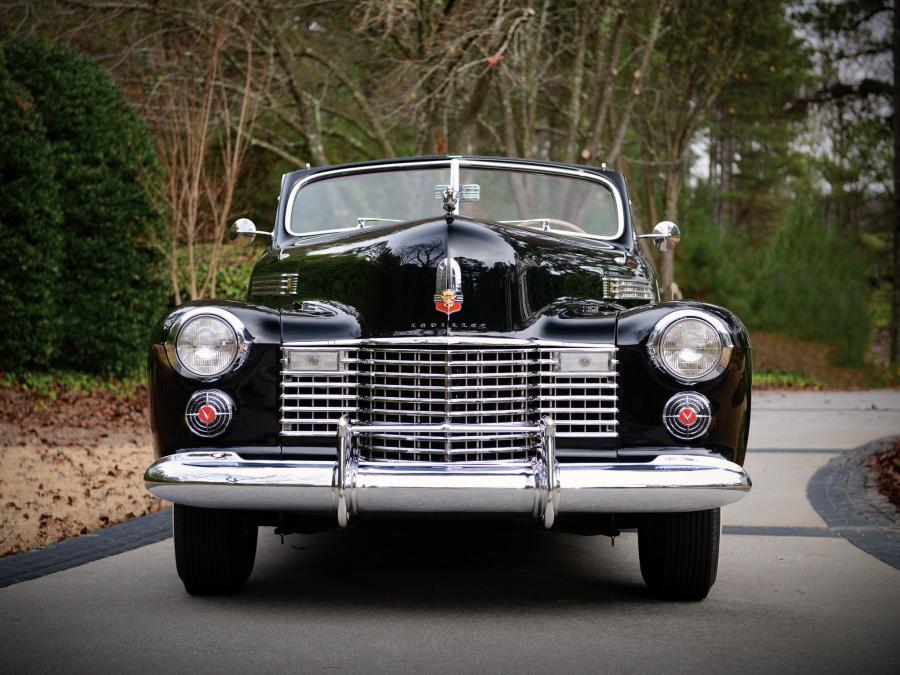  Cadillac Series 62 Convertible Coupe Deluxe (41-6267D) 1941 года  (фото 34 из 44)